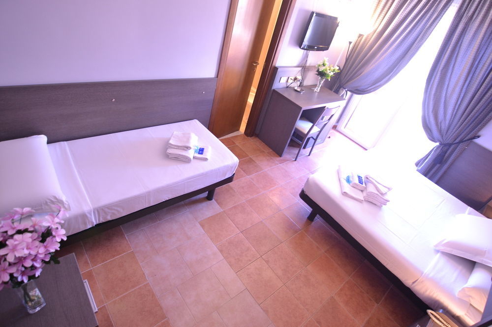 Hotel Mirti Rome Extérieur photo